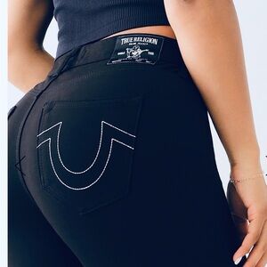 New🔥True Religion Black Skinny Pants with Iconic Stitching